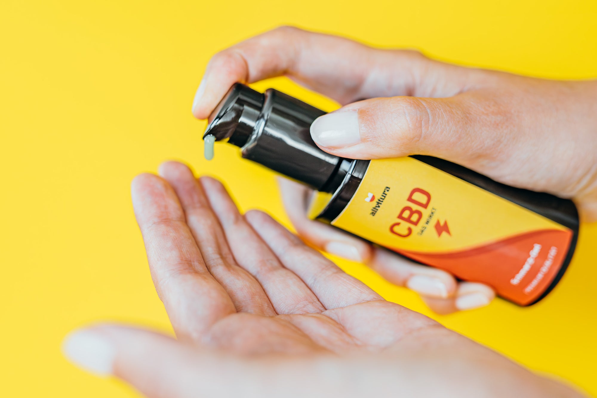 CBD Gel - Effektive Schmerzlinderung mit PREMIUM CBD Allvitura e. U. CBD Gel - Effektive Schmerzlinderung mit PREMIUM CBD Allvitura e. U.